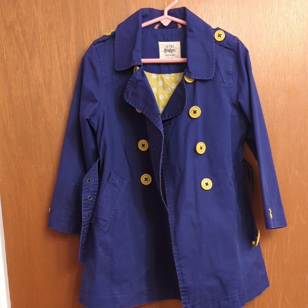 Mini Boden Royal Purple Trenchcoat with Yellow Buttons (Girls' 5-6Y) - Picture 5 of 6